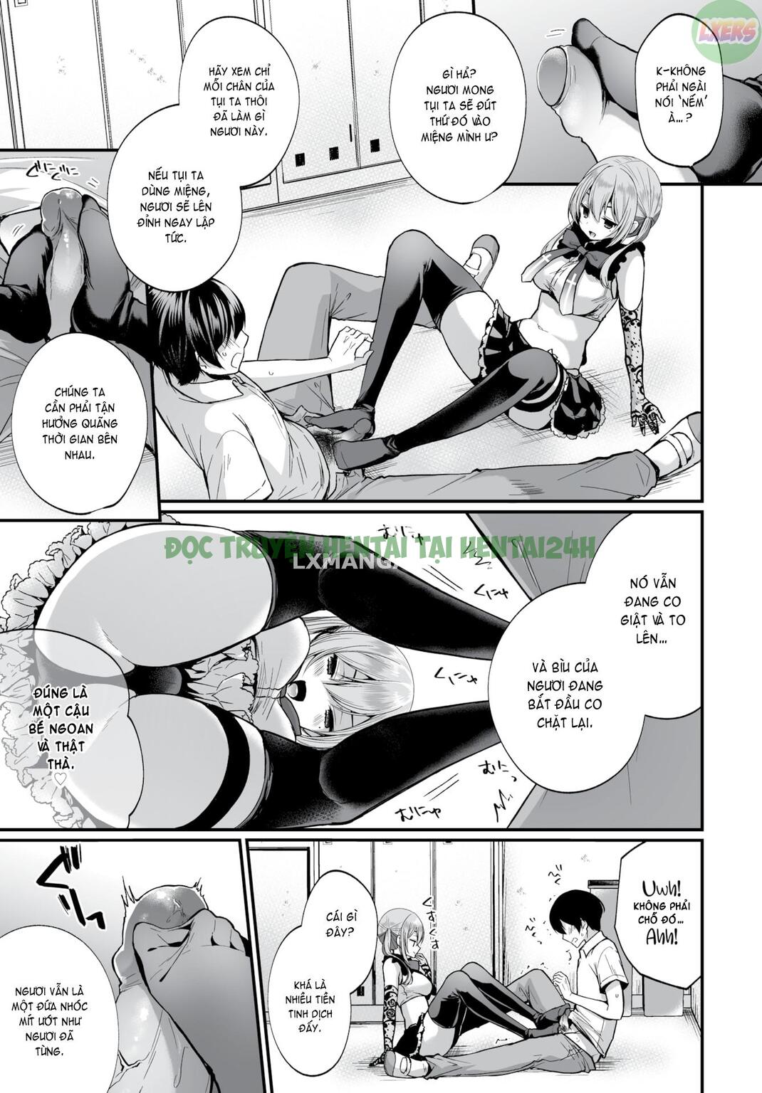Hình ảnh 11 trong I Found This Plain Girl’s Lewd Account And It Turns Out She’s A Slut - Chapter 7 - Hentaimanhwa.net
